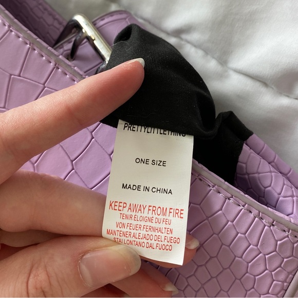 PrettyLittleThing Lilac Croc Buckle Front Shoulder Bag | Purple Purse - Picture 14 of 15